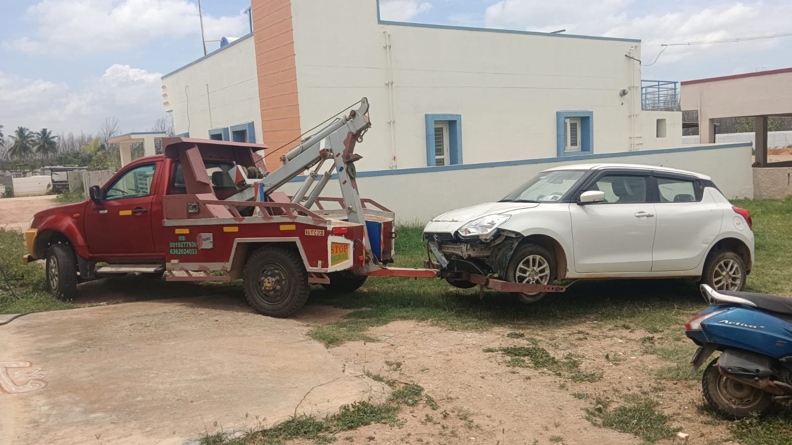 Accident vehicle recovery towing